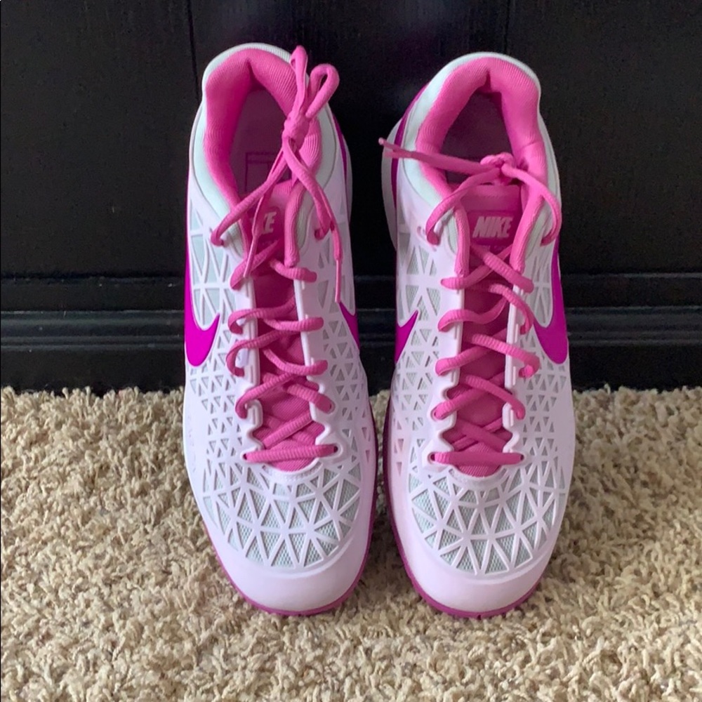 SALE‼️Nike Tennis Shoes